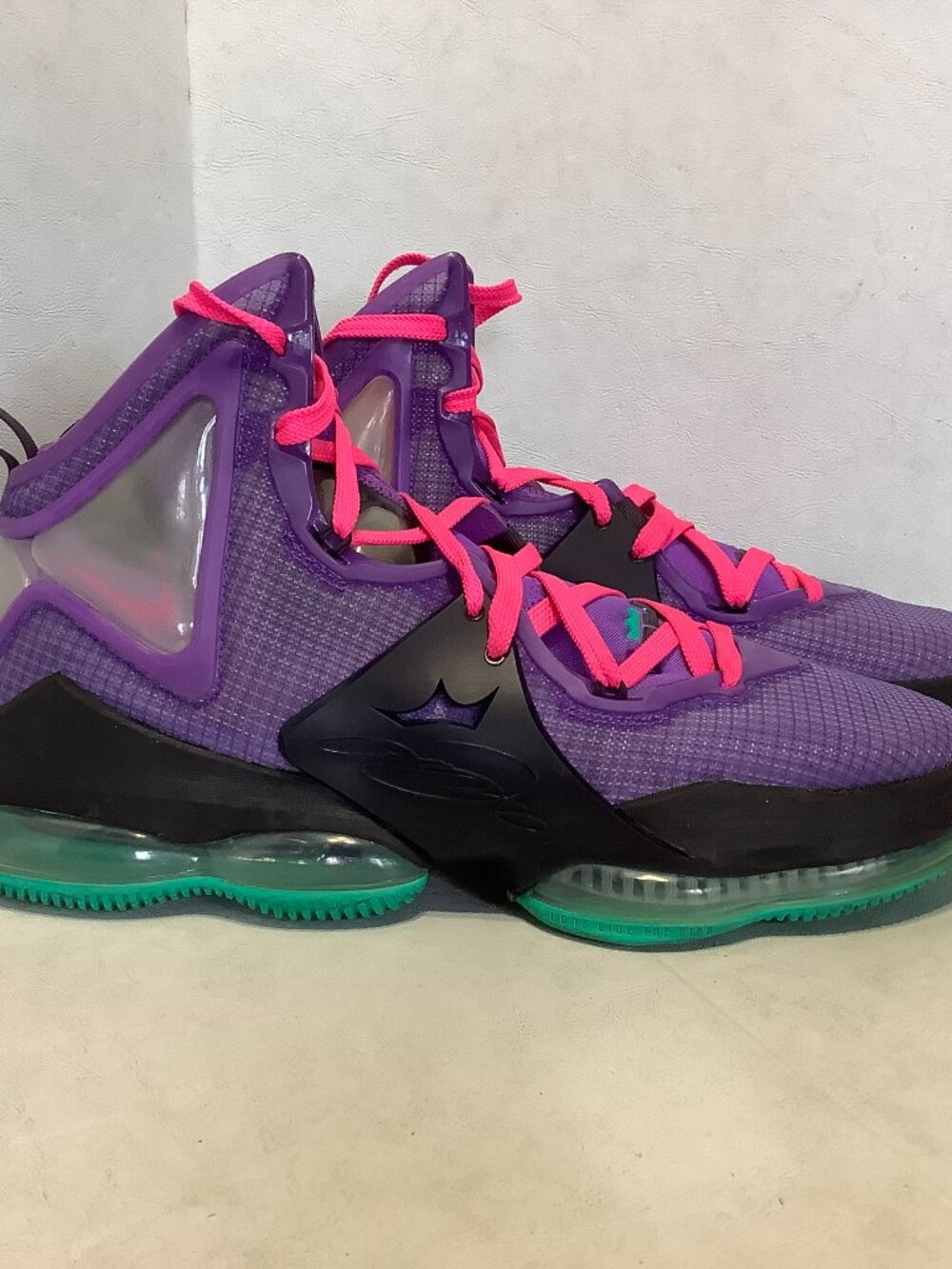 Nike LeBron 19 XIX DJ High Top Basketball Shoes Purple Pink Wild Berry Size 13 - Picture 5 of 12